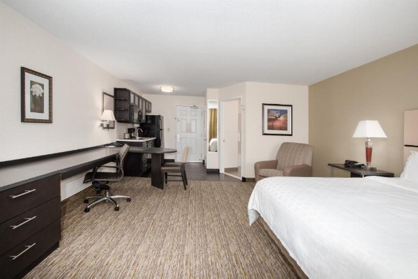 Candlewood Suites Manhattan image 29