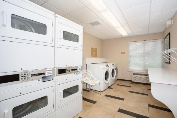 Candlewood Suites Manhattan image 9